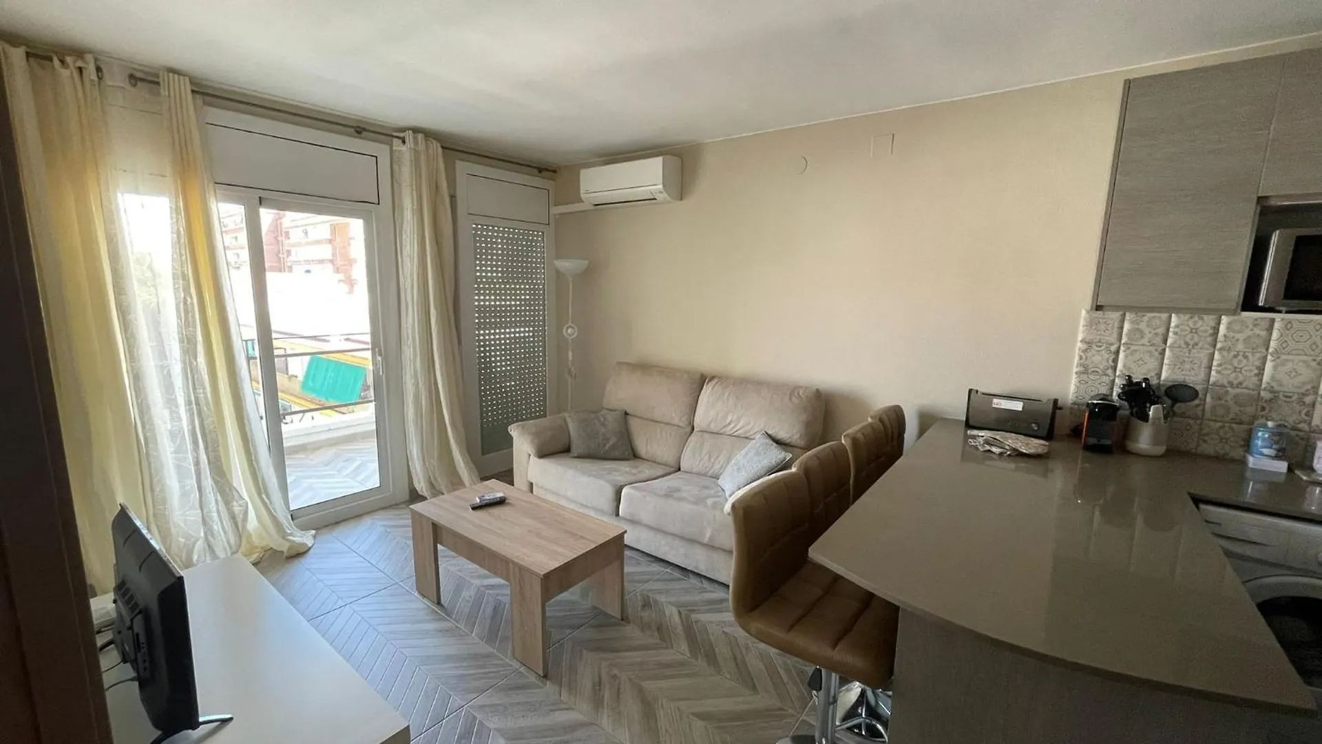 Apartamento A 100M De La Playa De Fenals - Lloret - Margarita Apartment Lloret de Mar